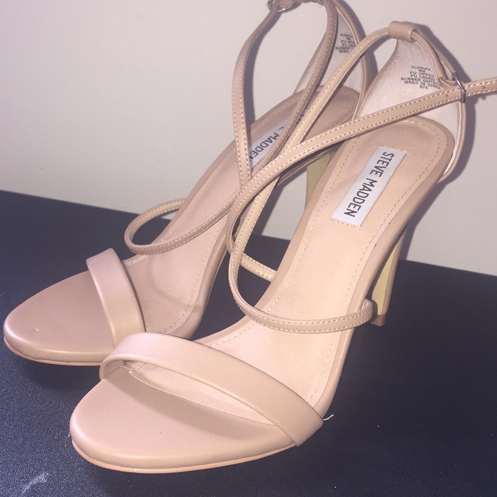 Steve Madden nude strappy heels